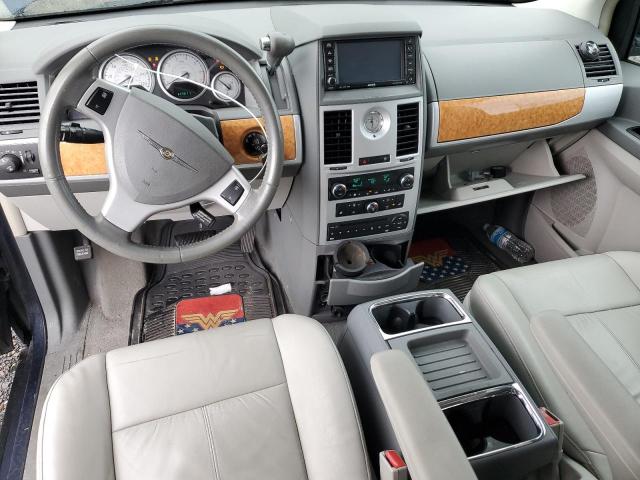 Photo 8 from auction – 2008 CHRYSLER TOWN & COU with VIN 2A8HR64X88R713547