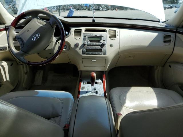 Photo 8 from auction – 2006 HYUNDAI AZERA SE with VIN KMHFC46F56A052565