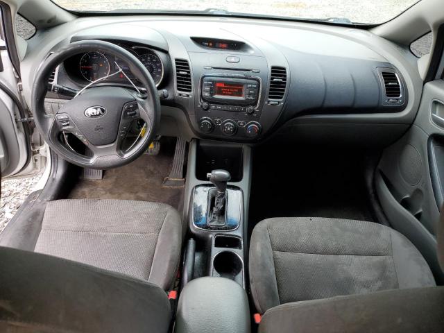 Photo 8 from auction – 2017 KIA FORTE LX with VIN 3KPFK4A7XHE006723
