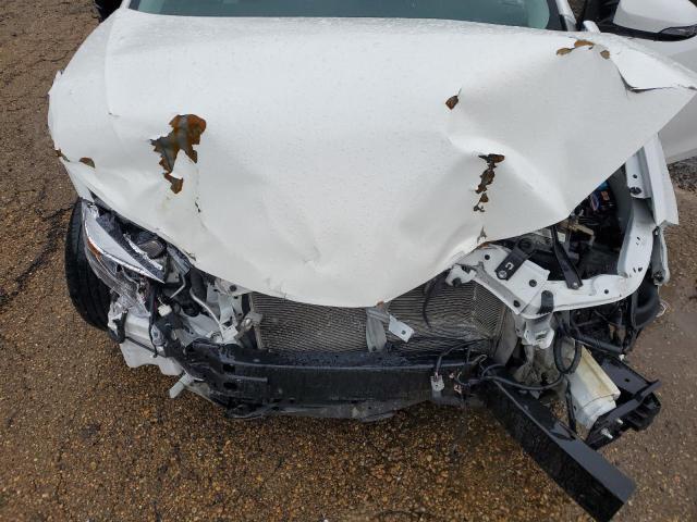 Photo 11 from auction – 2017 TOYOTA COROLLA L with VIN 5YFBURHE0HP601850
