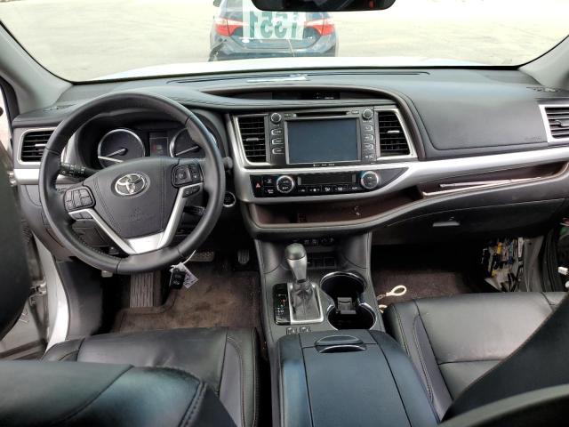 Photo 8 from auction – 2018 TOYOTA HIGHLANDER with VIN 5TDKZRFH3JS543258