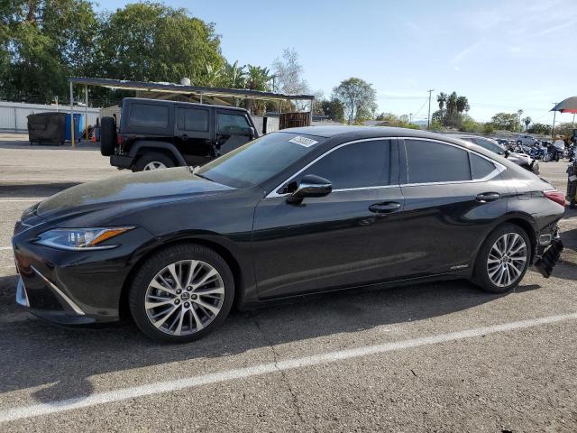 LEXUS ES 300H 2020 with VIN 58AD21B15LU008409 - Photo from auction