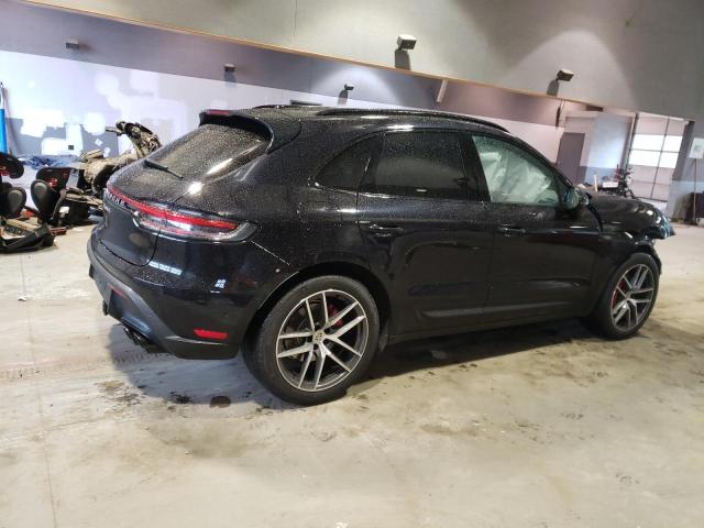 Photo 3 from auction – 2022 PORSCHE MACAN S with VIN WP1AG2A59NLB21250