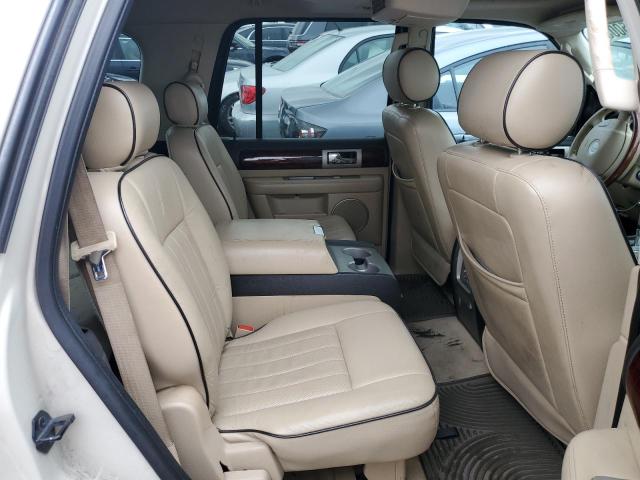 Photo 11 from auction – 2005 LINCOLN NAVIGATOR with VIN 5LMFU28585LJ21707