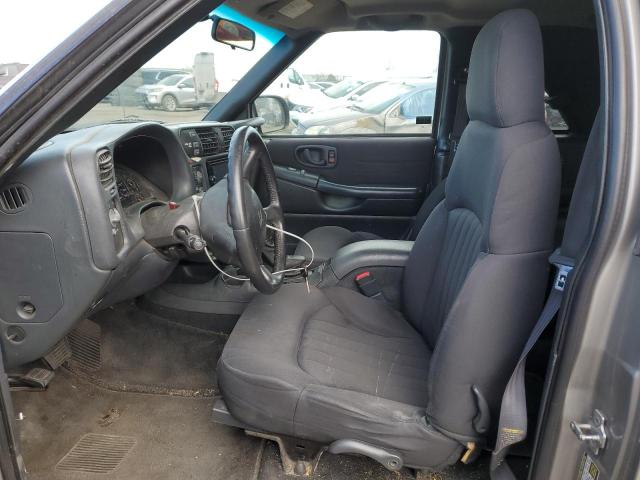 Photo 7 from auction – 2004 CHEVROLET BLAZER with VIN 1GNCT18X04K136643