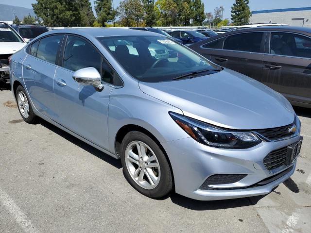 Photo 4 from auction – 2018 CHEVROLET CRUZE LT with VIN 1G1BE5SM2J7189775