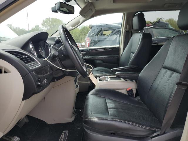 Photo 7 from auction – 2016 CHRYSLER TOWN & COU with VIN 2C4RC1CG2GR284647