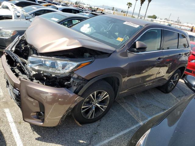TOYOTA HIGHLANDER 2018 с VIN 5TDDZRFH5JS493245 - Фото с аукциона