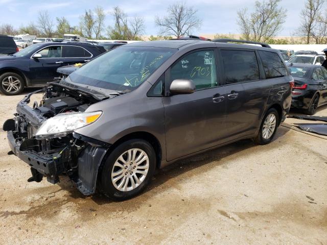 Photo 1 from auction – 2017 TOYOTA SIENNA XLE with VIN 5TDYZ3DC5HS815513