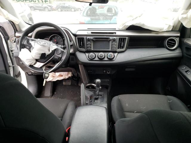 Photo 8 from auction – 2016 TOYOTA RAV4 LE with VIN JTMBFREV1GJ062611