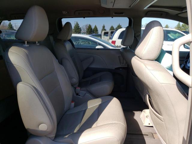 Photo 10 from auction – 2015 TOYOTA SIENNA XLE with VIN 5TDDK3DCXFS107399