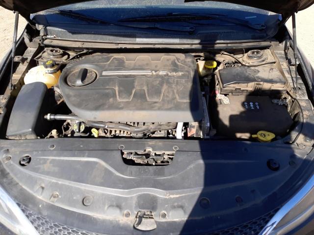 Photo 11 from auction – 2015 CHRYSLER 200 C with VIN 1C3CCCCG3FN565132