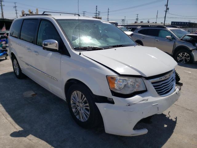 Photo 4 from auction – 2015 CHRYSLER TOWN & COU with VIN 2C4RC1CG5FR582317