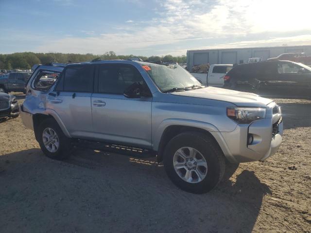 Photo 4 from auction – 2014 TOYOTA 4RUNNER SR with VIN JTEBU5JR2E5157221