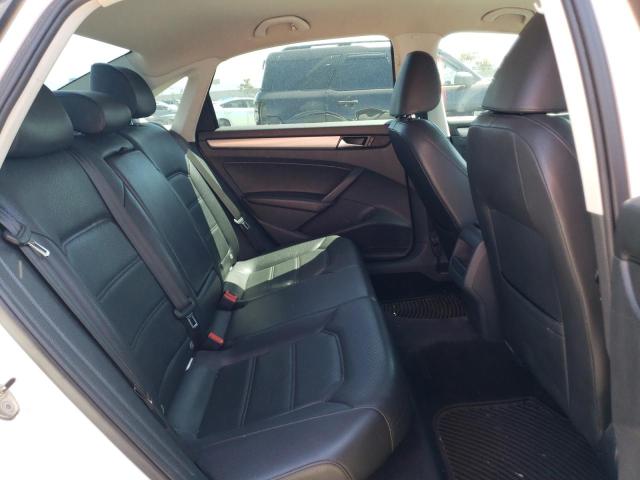 Photo 10 from auction – 2014 VOLKSWAGEN PASSAT S with VIN 1VWAT7A36EC083434