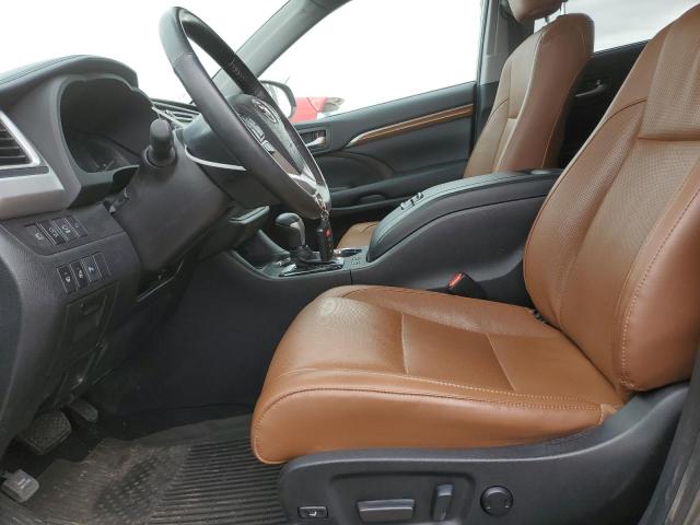 Photo 7 from auction – 2019 TOYOTA HIGHLANDER with VIN 5TDDZRFH8KS963799