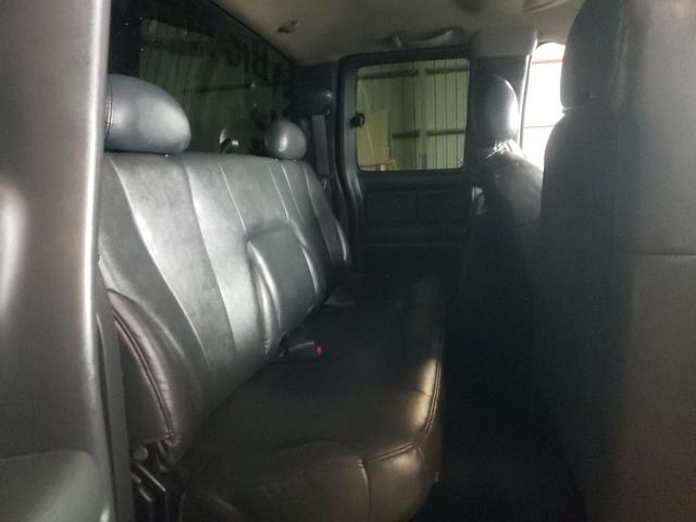 Photo 10 from auction – 2002 CHEVROLET SILVERADO with VIN 1GCHC291X2E121139