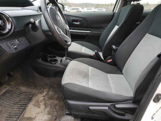 Photo 7 from auction – 2015 TOYOTA PRIUS C with VIN JTDKDTB38F1101036