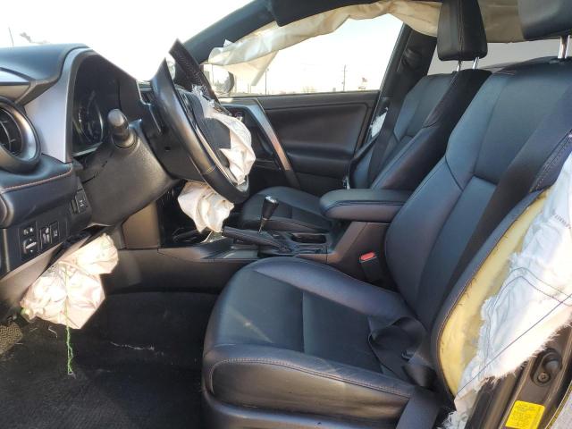 Photo 7 from auction – 2018 TOYOTA RAV4 SE with VIN JTMJFREV3JJ727902