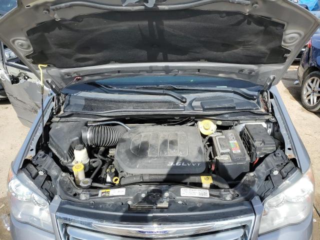 Photo 12 from auction – 2014 CHRYSLER TOWN & COU with VIN 2C4RC1CG5ER225587