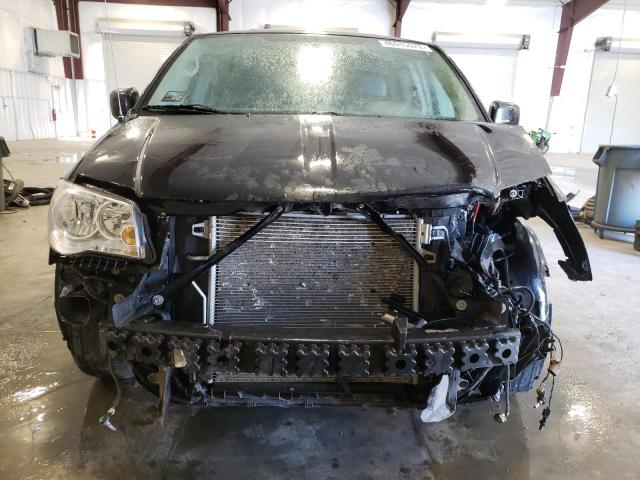Photo 5 from auction – 2013 CHRYSLER TOWN & COU with VIN 2C4RC1BGXDR509183