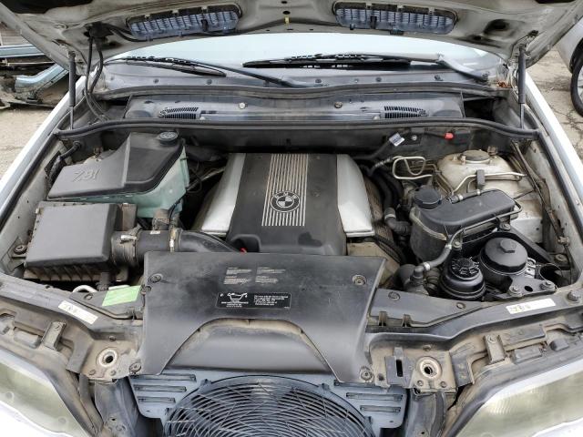 Photo 11 from auction – 2002 BMW X5 4.4I with VIN 5UXFB33552LH36335