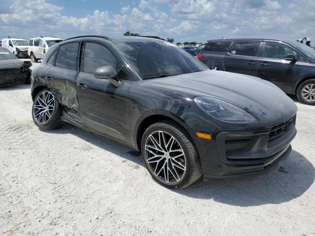 Photo 4 from auction – 2023 PORSCHE MACAN BASE with VIN WP1AA2A55PLB12615