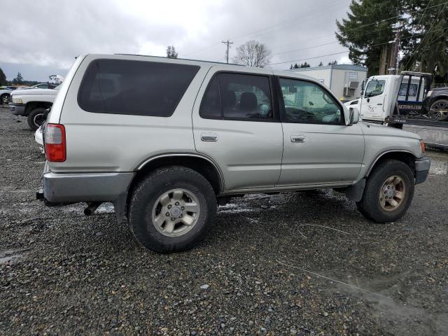 Photo 3 from auction – 1999 TOYOTA 4RUNNER SR with VIN JT3GN86RXX0126367