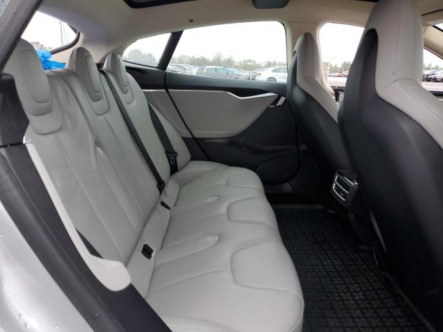 Photo 10 from auction – 2013 TESLA MODEL S with VIN 5YJSA1CN9DFP14557