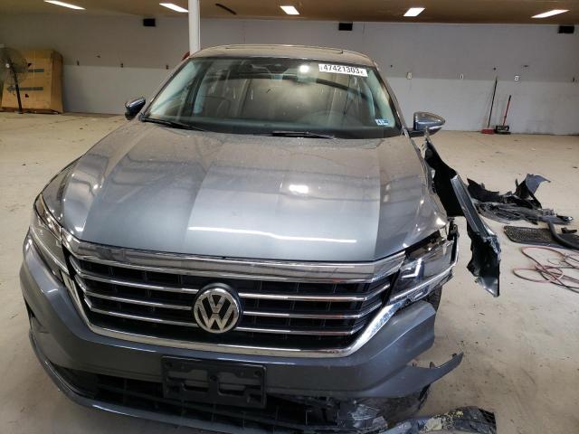 Photo 5 from auction – 2021 VOLKSWAGEN PASSAT SE with VIN 1VWSA7A36MC009665