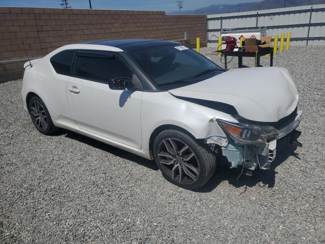 Photo 4 from auction – 2015 TOYOTA SCION TC with VIN JTKJF5C71F3093510