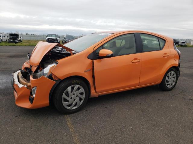 TOYOTA PRIUS C 2015 with VIN JTDKDTB31F1102951 - Photo from auction