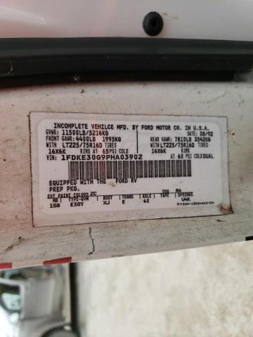 Photo 10 from auction – 1993 FORD ECONLINE with VIN 1FDKE30G9PHA03902