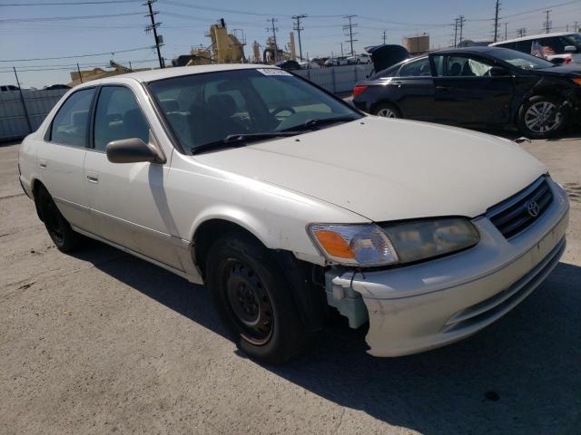 Photo 4 from auction – 2001 TOYOTA CAMRY CE with VIN JT2BG22K010551408