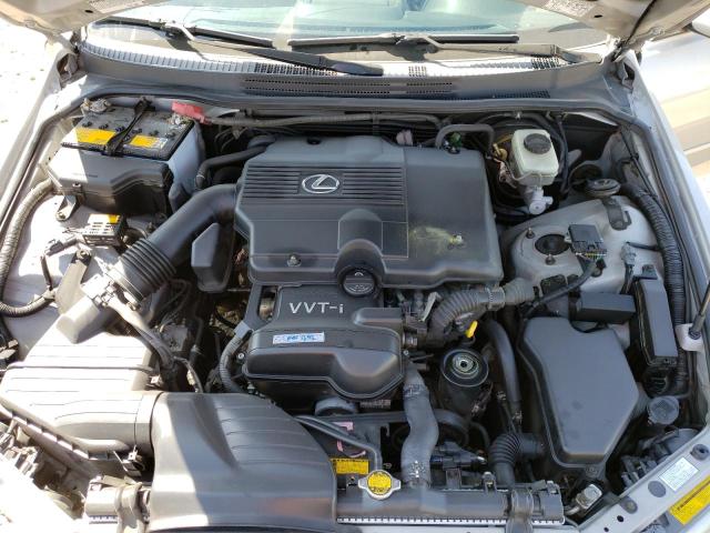 Photo 11 from auction – 2004 LEXUS IS 300 with VIN JTHBD192340093401