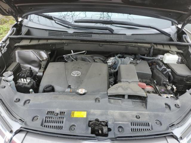 Photo 12 from auction – 2019 TOYOTA HIGHLANDER with VIN 5TDDZRFH8KS963799
