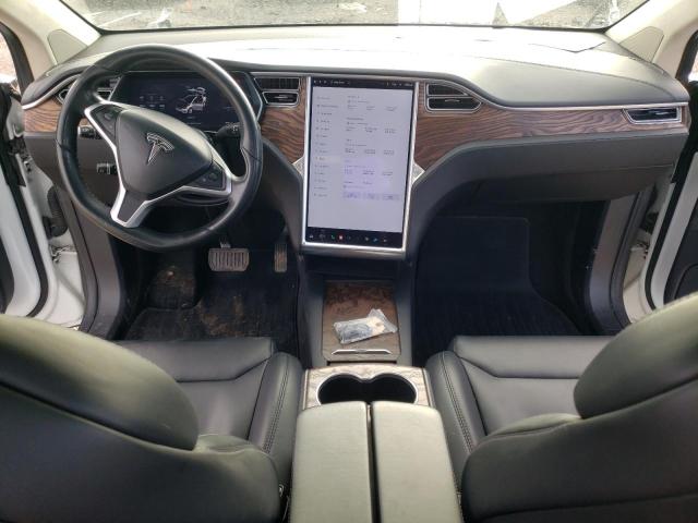 Photo 8 from auction – 2017 TESLA MODEL X with VIN 5YJXCAE20HF077289