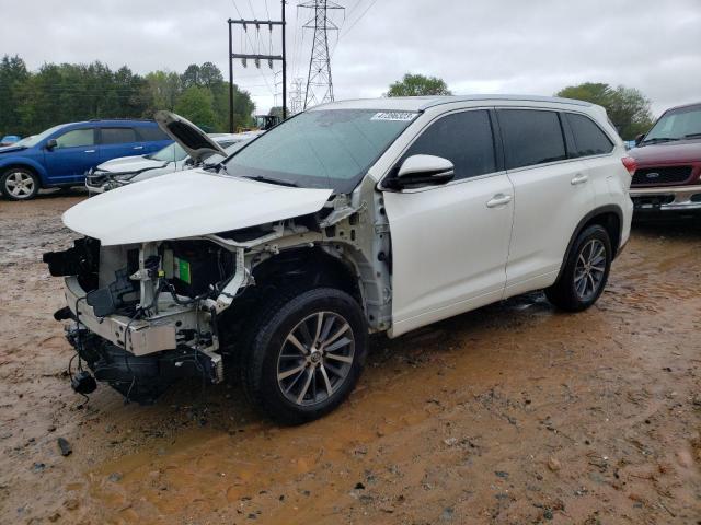 TOYOTA HIGHLANDER 2017 with VIN 5TDKZRFH6HS520566 - Photo from auction