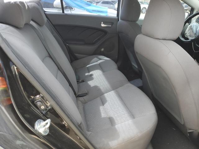 Photo 10 from auction – 2017 KIA FORTE LX with VIN 3KPFK4A75HE042349