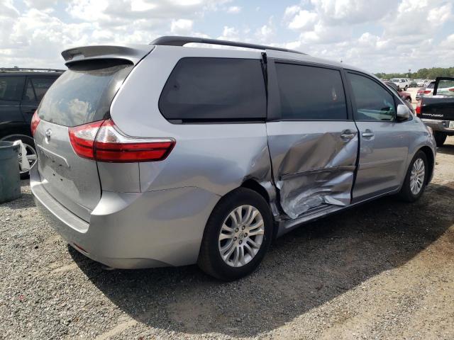 Photo 3 from auction – 2017 TOYOTA SIENNA XLE with VIN 5TDYZ3DC0HS784266
