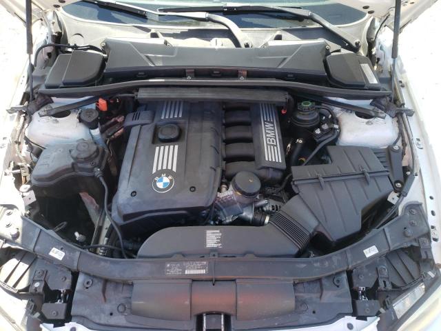 Photo 11 from auction – 2011 BMW 328 I with VIN WBAKE3C53BE558298