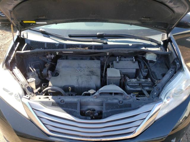 Photo 11 from auction – 2015 TOYOTA SIENNA XLE with VIN 5TDDK3DCXFS107399
