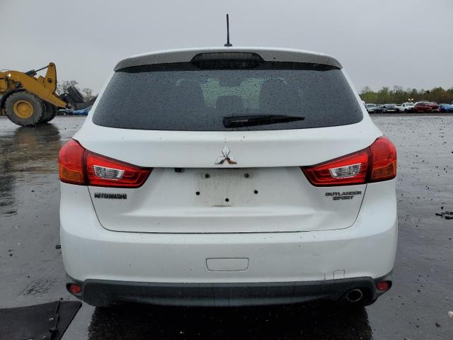 Photo 6 from auction – 2015 MITSUBISHI OUTLANDER with VIN 4A4AP4AU3FE023138