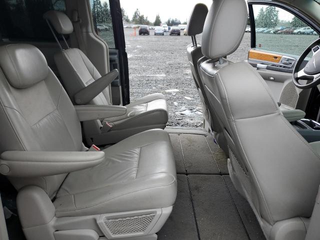 Photo 11 from auction – 2008 CHRYSLER TOWN & COU with VIN 2A8HR64X88R713547