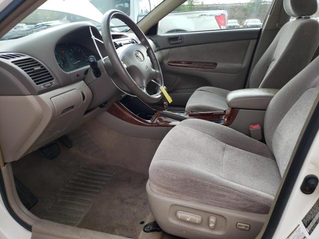Photo 7 from auction – 2004 TOYOTA CAMRY LE with VIN JTDBE32K840284400