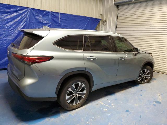 Photo 3 from auction – 2022 TOYOTA HIGHLANDER with VIN 5TDGZRAH5NS141714