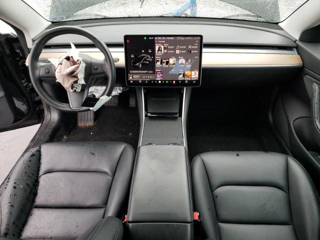 Photo 8 from auction – 2018 TESLA MODEL 3 with VIN 5YJ3E1EBXJF170500