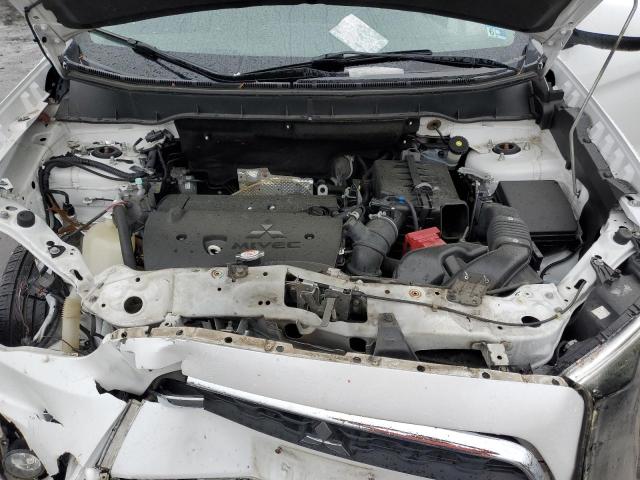 Photo 11 from auction – 2015 MITSUBISHI OUTLANDER with VIN 4A4AP4AU3FE023138
