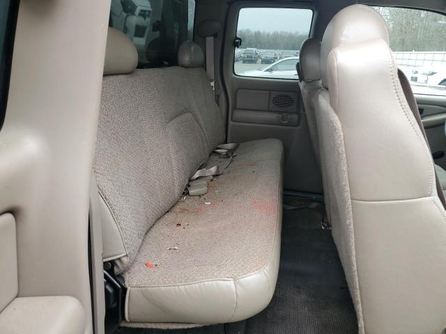 Photo 10 from auction – 2002 CHEVROLET SILVERADO with VIN 2GCEC19W821273706
