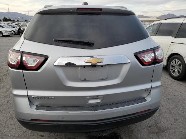 Photo 6 from auction – 2017 CHEVROLET TRAVERSE L with VIN 1GNKRHKD3HJ285321